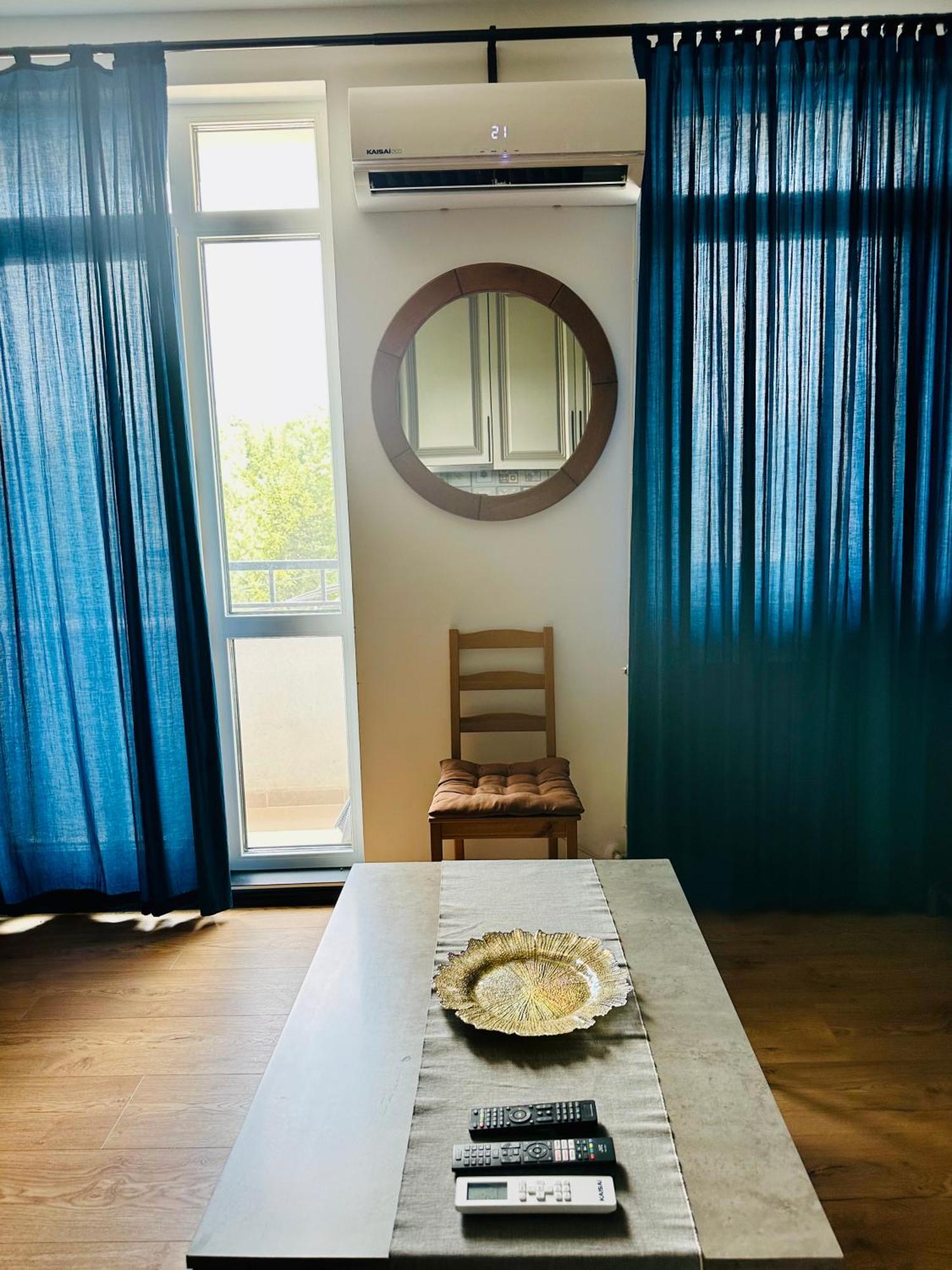 Appartement Art Near Paradise Mall & Metro Station *