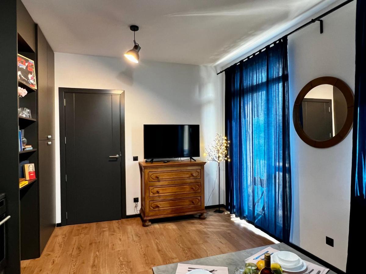 Apartament Art Near Paradise Mall & Metro Station Sofia